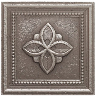 Questech - 4"x4" Cast Metal Brushed Nickel Clover Deco